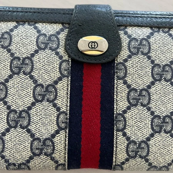 AUTHENTIC GUCCI VINTAGE GG Monogram Supreme Blue Leather & Canvas Long Wallet - Picture 3 of 12